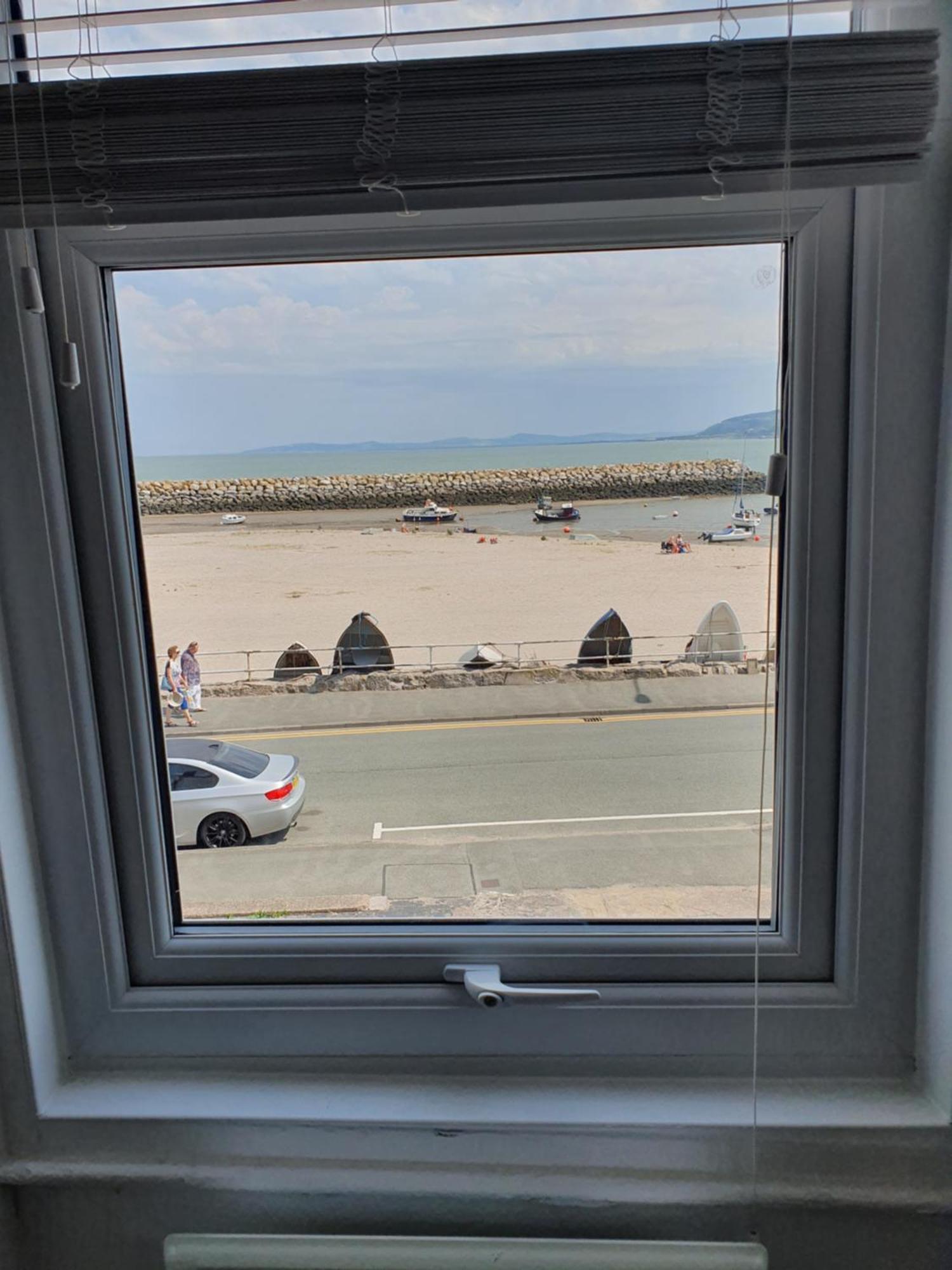 3 Harbour Views Daire Rhôs-on-Sea Dış mekan fotoğraf