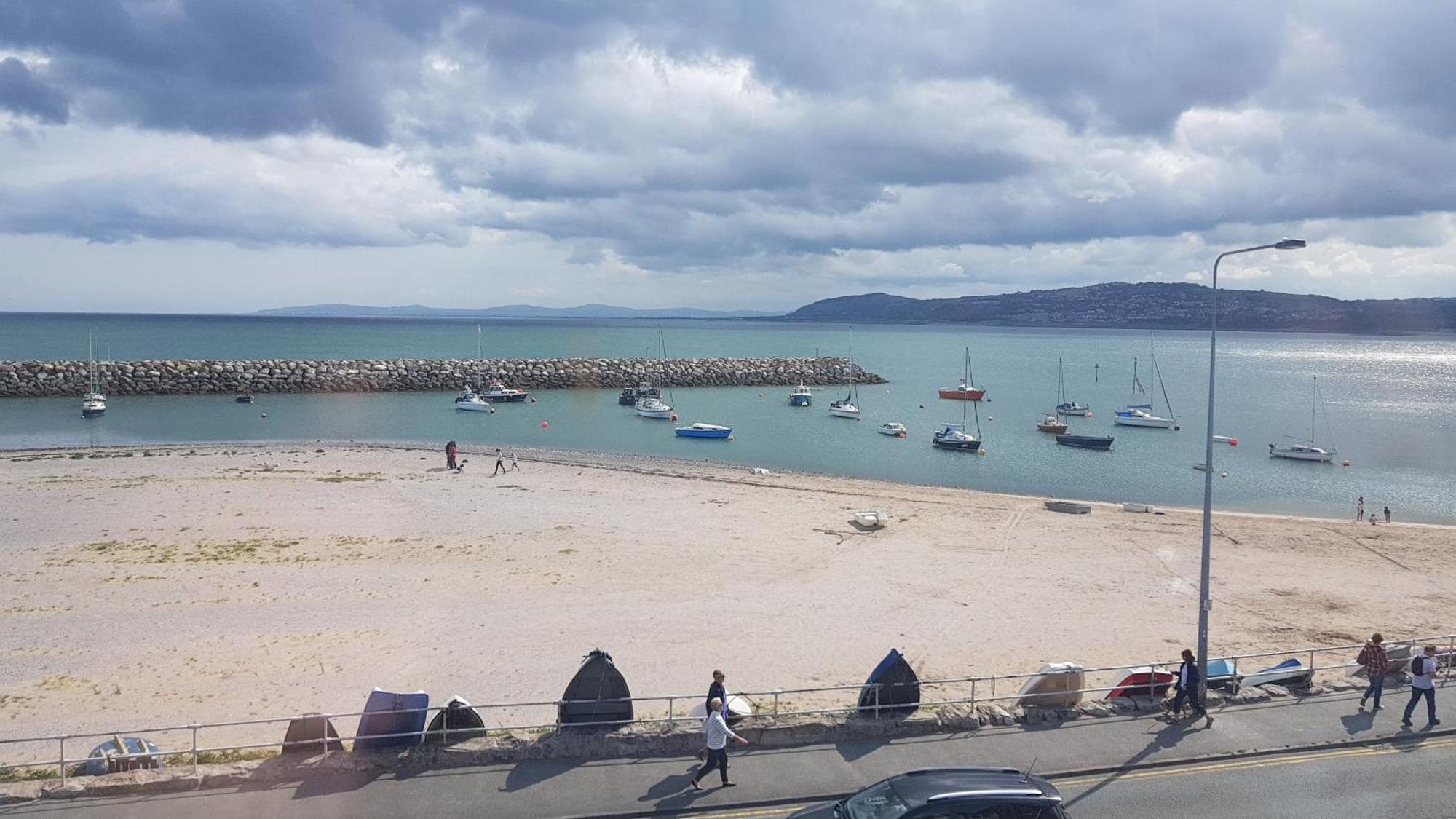 3 Harbour Views Daire Rhôs-on-Sea Dış mekan fotoğraf